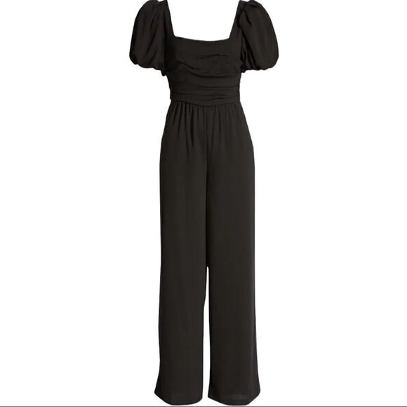 CHELSEA28 Ruched Wide-Leg Pocket Jumpsuit - Picture 4 of 5
